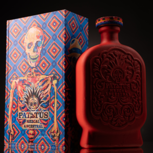 Mezcal Patatús con caja ajolote nueva edición 2025